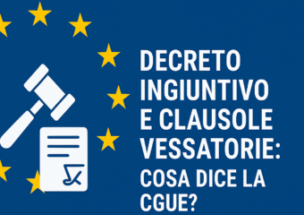 Martelletto del giudice e documenti relativi al controllo del decreto ingiuntivo clausole vessatorie per tutela consumatore.