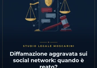 Illustrazione concettuale su diffamazione aggravata sui social network con smartphone e bilancia della giustizia penale